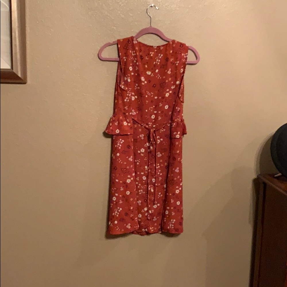 Dress - Picture 2 of 2